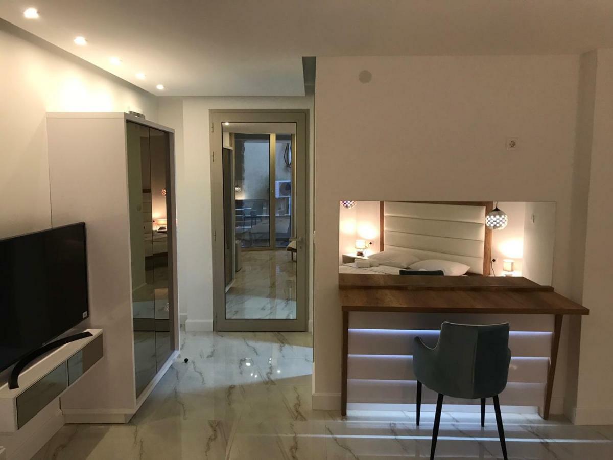 Aura Time Apartments Rafajlovići Εξωτερικό φωτογραφία